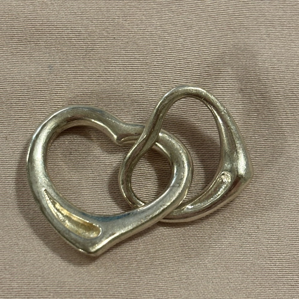 Vintage Tiffany & Co sterling silver double heart pendant by Elsa Peretti - Picture 8 of 10